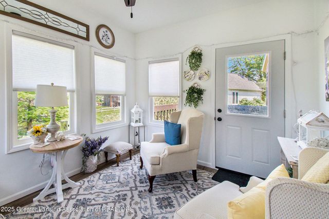 6606 Windsong Way, Lansing, MI 48917