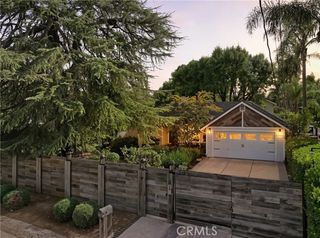 23110 Canzonet St, Woodland Hills (los Angeles), CA 91367