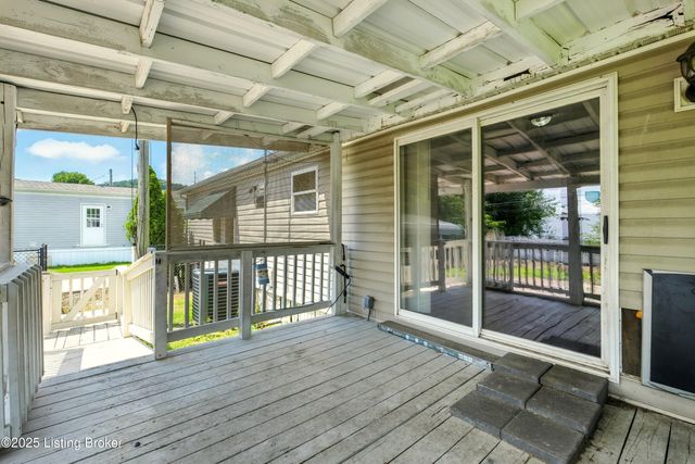 213 Octagon Ave, Louisville, KY 40229