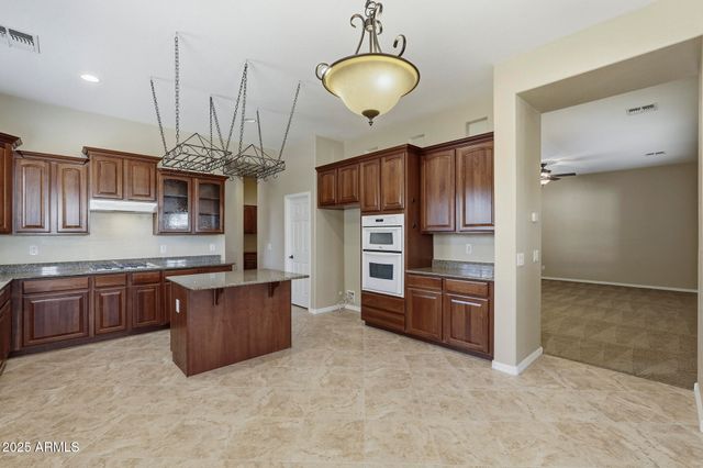 18676 E DRUIDS GLEN Road, Queen Creek, AZ 85142