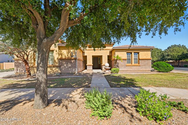 18676 E DRUIDS GLEN Road, Queen Creek, AZ 85142