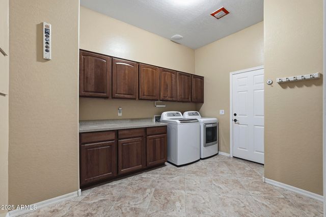 18676 E DRUIDS GLEN Road, Queen Creek, AZ 85142