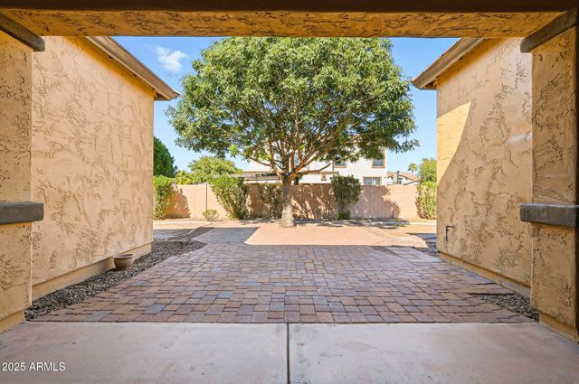 18676 E DRUIDS GLEN Road, Queen Creek, AZ 85142