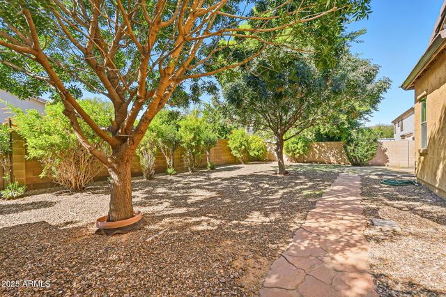 18676 E DRUIDS GLEN Road, Queen Creek, AZ 85142