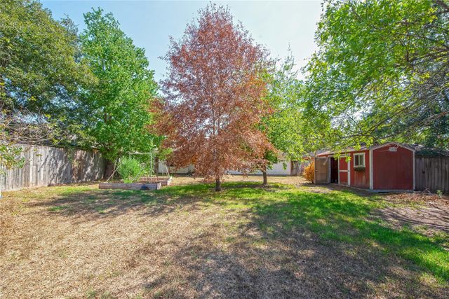 16778 Gleneagle Drive N, Conroe, TX 77385