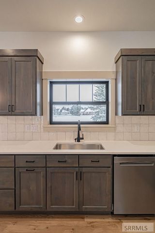 4955 Shadow Creek Drive, Idaho Falls, ID 83401