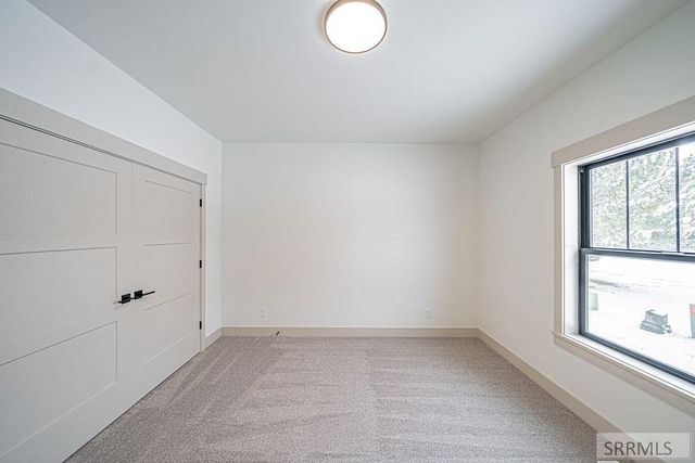 4955 Shadow Creek Drive, Idaho Falls, ID 83401