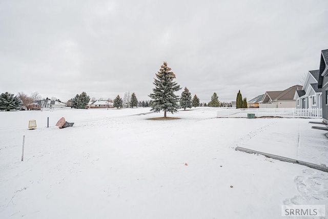 4955 Shadow Creek Drive, Idaho Falls, ID 83401