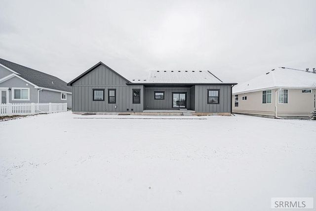 4955 Shadow Creek Drive, Idaho Falls, ID 83401