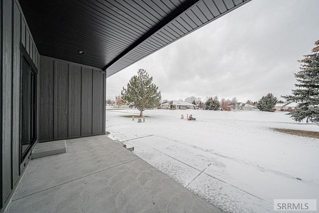 4955 Shadow Creek Drive, Idaho Falls, ID 83401