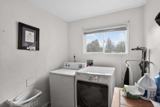 7408 Bridge Lane, Redding, CA 96002