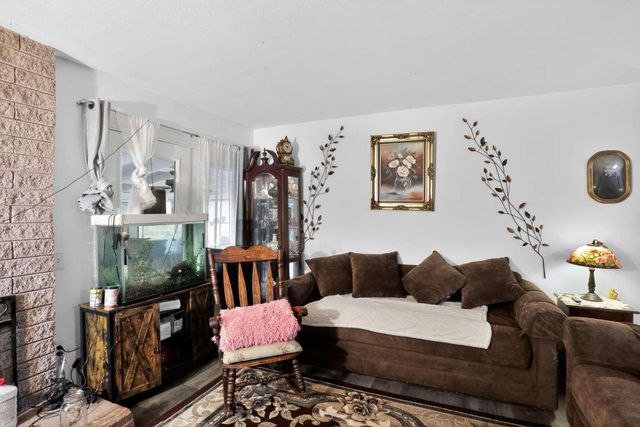 7408 Bridge Lane, Redding, CA 96002