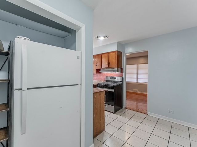 3847 Euclid Avenue, Berwyn, IL 60402