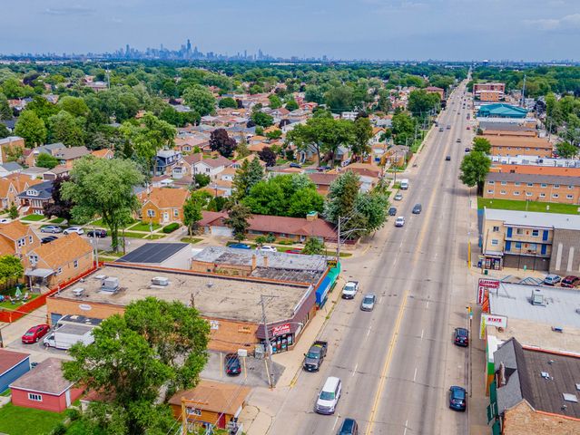 3847 Euclid Avenue, Berwyn, IL 60402