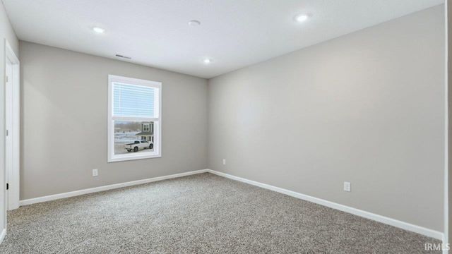 2880 Greenacre Court, Warsaw, IN 46582