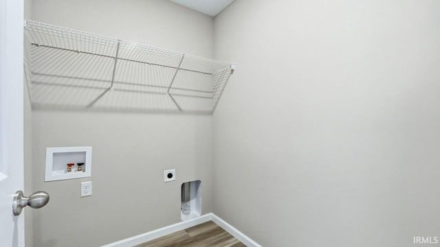 2880 Greenacre Court, Warsaw, IN 46582