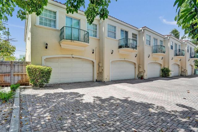 816 S Riverside Drive 816, Pompano Beach, FL 33062