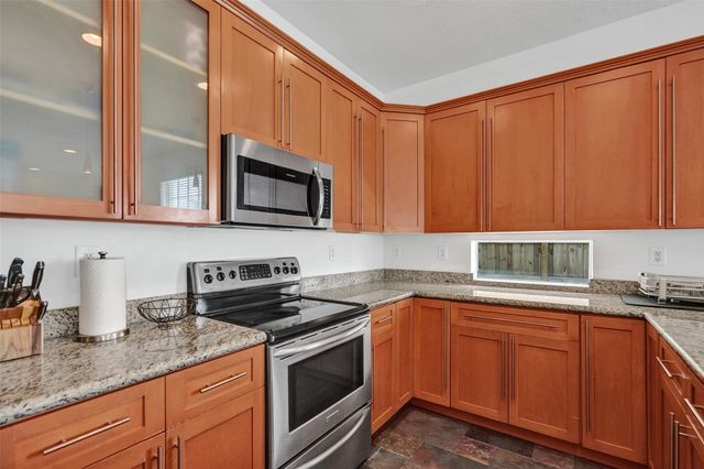 816 S Riverside Drive 816, Pompano Beach, FL 33062