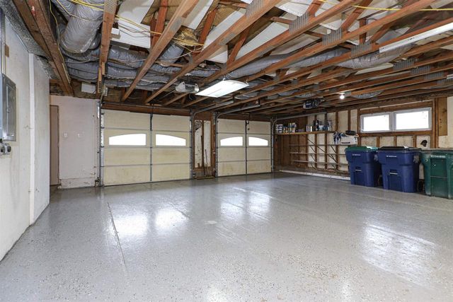 3811 BOWER CREEK ROAD, De Pere, WI 54115