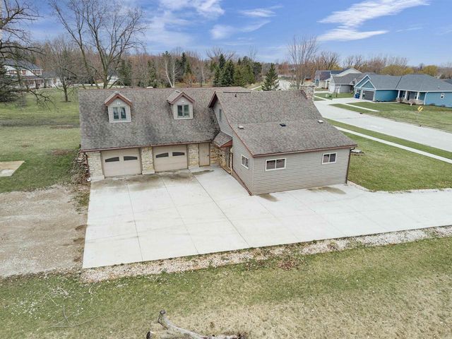 3811 BOWER CREEK ROAD, De Pere, WI 54115