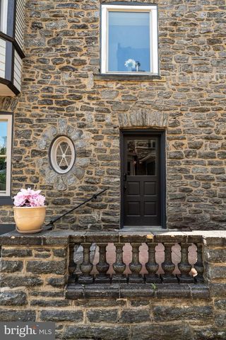 112 W UPSAL ST, Philadelphia, PA 19119