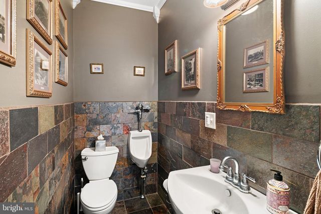 112 W UPSAL ST, Philadelphia, PA 19119