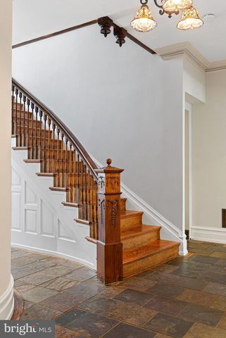 112 W UPSAL ST, Philadelphia, PA 19119
