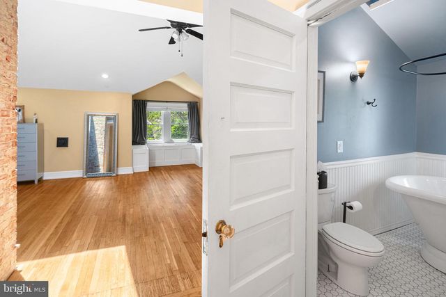 112 W UPSAL ST, Philadelphia, PA 19119
