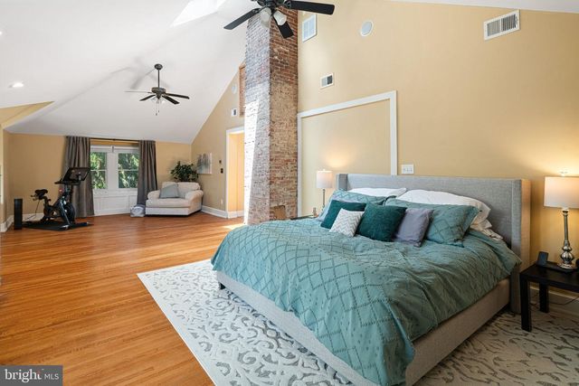 112 W UPSAL ST, Philadelphia, PA 19119