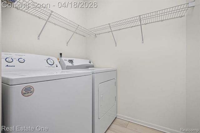 38182 Saratoga Circle Circle, Farmington Hills, MI 48331