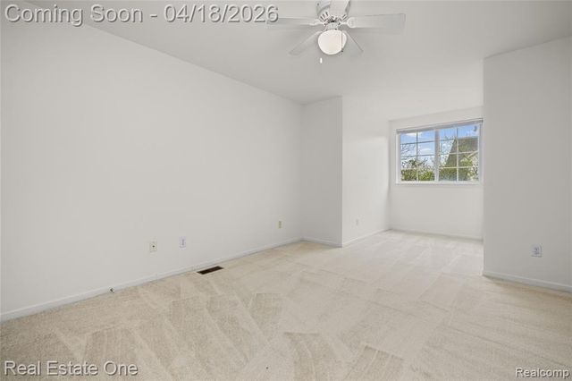 38182 Saratoga Circle Circle, Farmington Hills, MI 48331