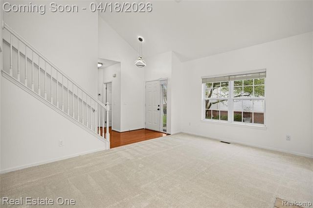 38182 Saratoga Circle Circle, Farmington Hills, MI 48331