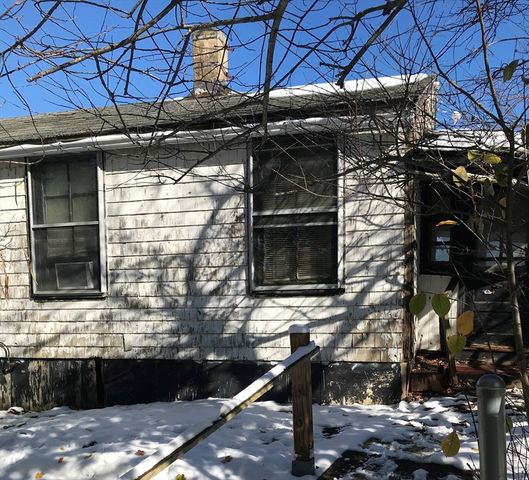 5 Cinder Ave, Newbury, MA 01951