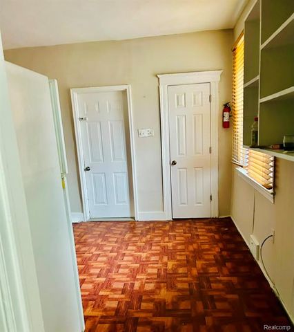 3337 Norwalk Street, Hamtramck, MI 48212