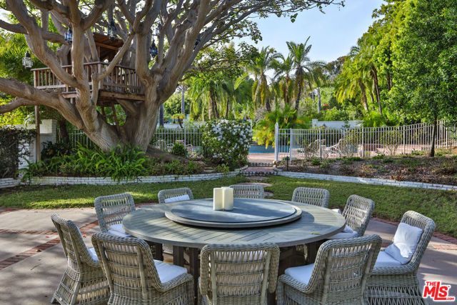 29225 CLIFFSIDE Drive, Malibu, CA 90265