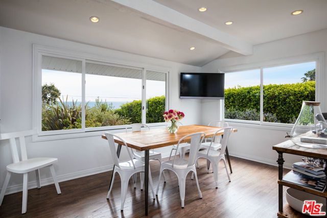 29225 CLIFFSIDE Drive, Malibu, CA 90265