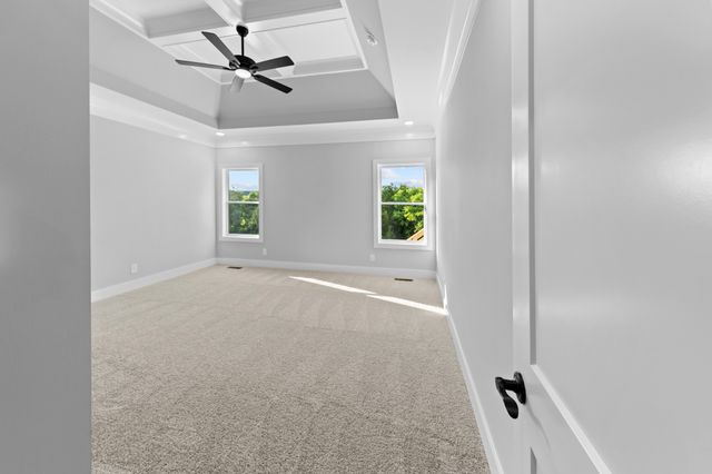 16 Paradise Hills Lane, Lebanon, TN 37090