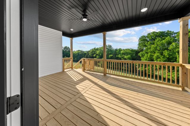 16 Paradise Hills Lane, Lebanon, TN 37090
