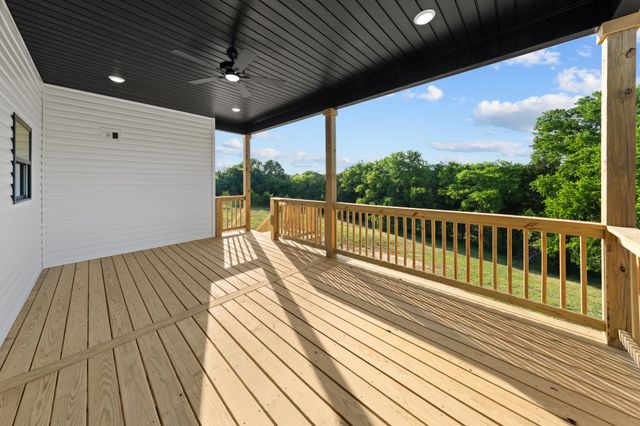 16 Paradise Hills Lane, Lebanon, TN 37090