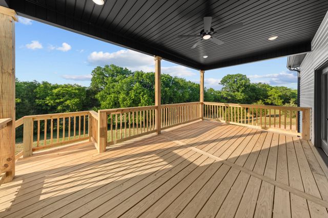 16 Paradise Hills Lane, Lebanon, TN 37090