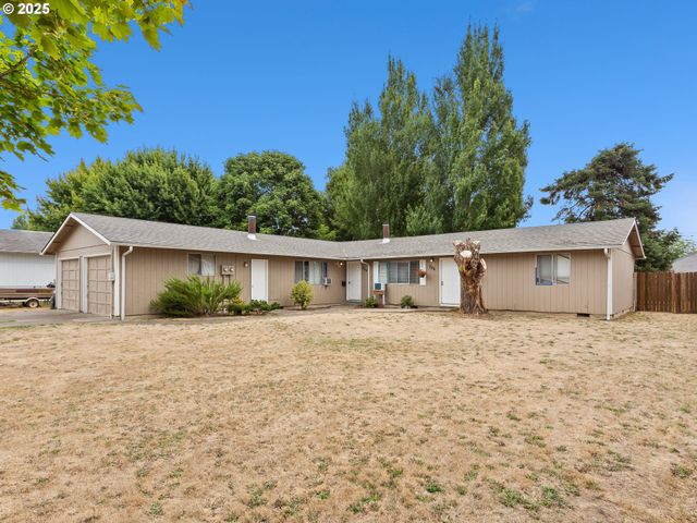 704 MAIN St, Dayton, OR 97114