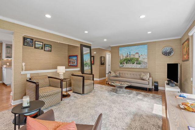 5301 Windsor Avenue, Edina, MN 55436
