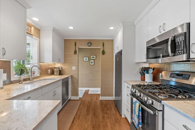 5301 Windsor Avenue, Edina, MN 55436
