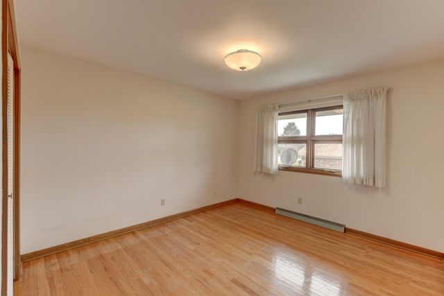 2680 W 59th Place, Merrillville, IN 46410