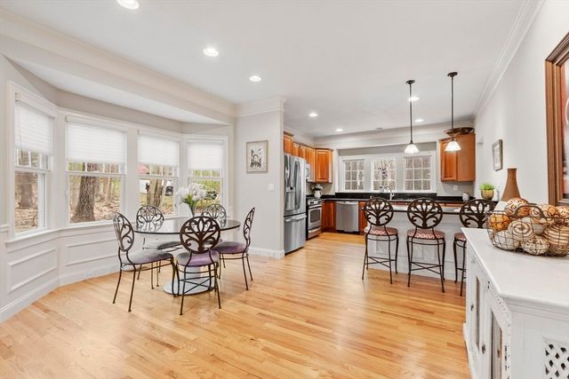 8 Mcneil Cir 8, Hopkinton, MA 01748