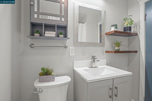 69 Fordham Ct, Pleasant Hill, CA 94523