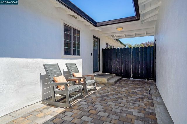 69 Fordham Ct, Pleasant Hill, CA 94523