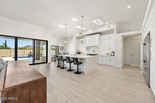 6027 E WILDCAT Drive, Cave Creek, AZ 85331