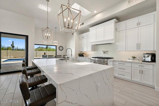6027 E WILDCAT Drive, Cave Creek, AZ 85331