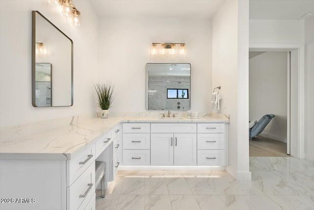 6027 E WILDCAT Drive, Cave Creek, AZ 85331